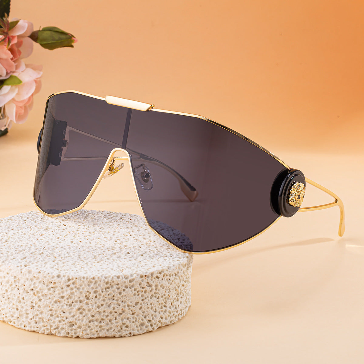 New FashionStyle Sports Sunglasses for Women